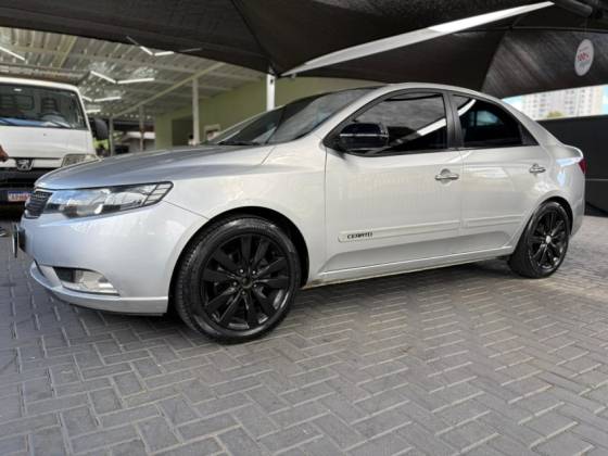 KIA CERATO 1.6 SX3 16V GASOLINA 4P MANUAL